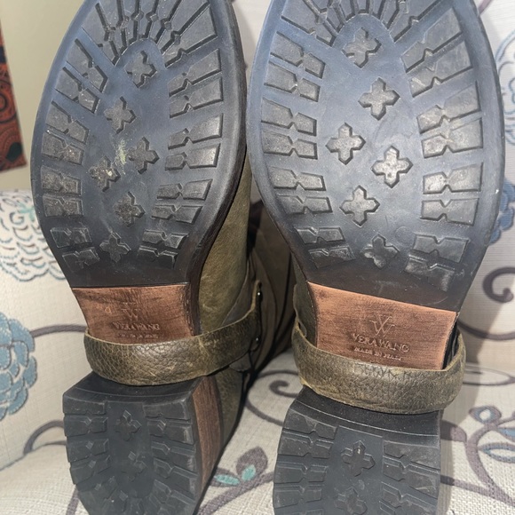 Vera Wang olive green suede motorcycle boots size 9 EUR 40 - Picture 5 of 13